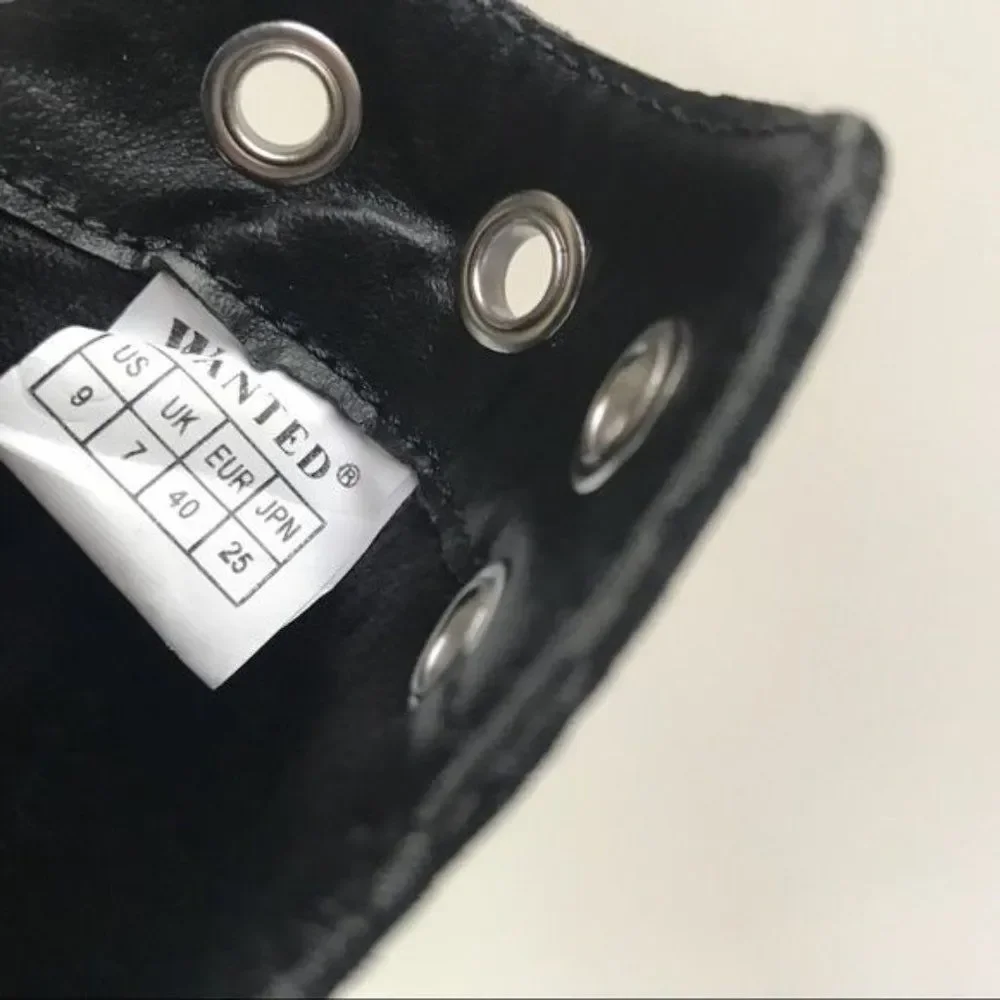 WANTED Black Western Rivet Grommet Ankle Boots Size 9 NWOT